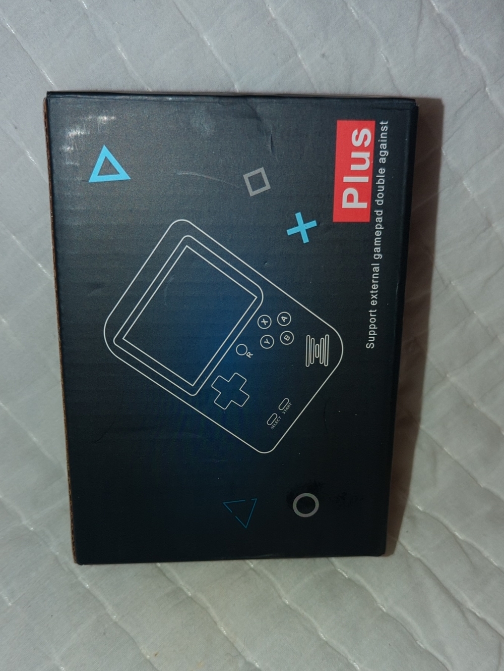 Digital Game System. 3.0inch.Super Wide. LCD. Can Play On TV. ACadapter .